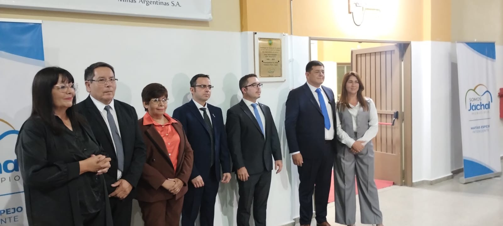 PLACA.jpeg PLACA.jpeg