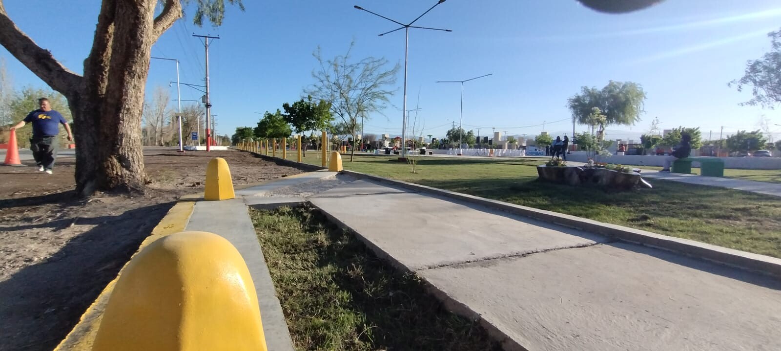 PLAZA-CONJUNTO-5.jpeg PLAZA-CONJUNTO-5.jpeg
