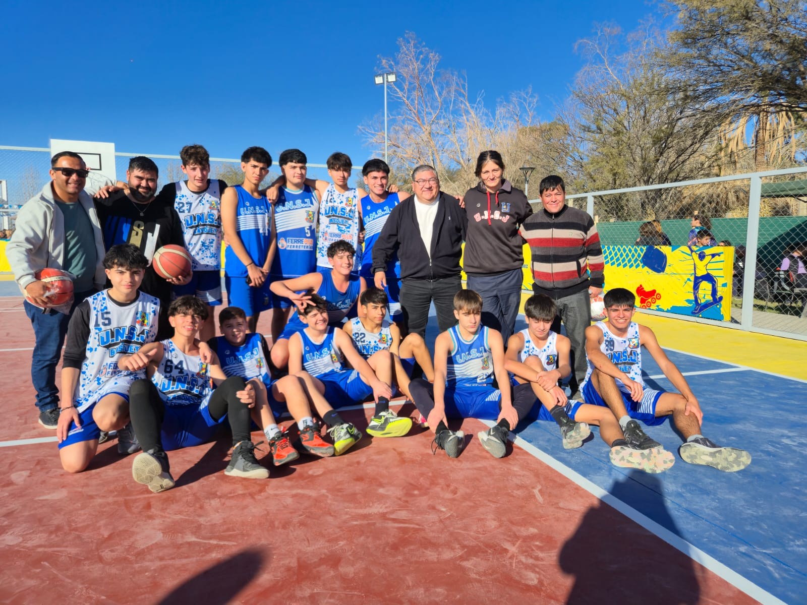 ULLUM: inauguró skatepark, polideportivo y paradero de ómnibus