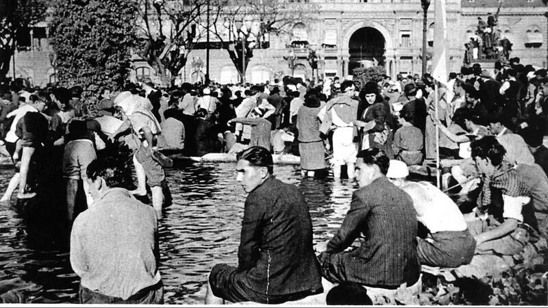 POLITICA 17 DE OCTUBRE 1945.jpg Día de la Lealtad Peronista: por qué se celebra el 17 de octubre y qué pasó en 1945