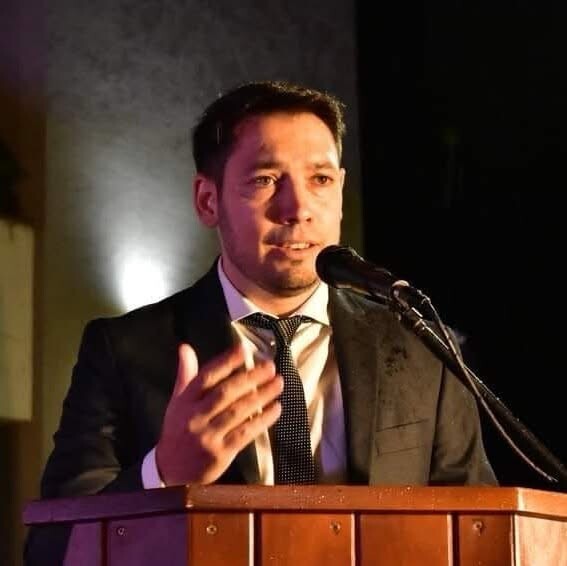 Es una canallada que el gobierno entrerriano se dedique a ajustar a los jubilados Es una canallada que el gobierno entrerriano se dedique a ajustar a los jubilados