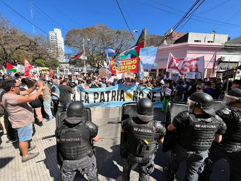 POLITICA MILEI EN SANTA FE Y PARANA 4 DEL 10 DEL 25.jfif