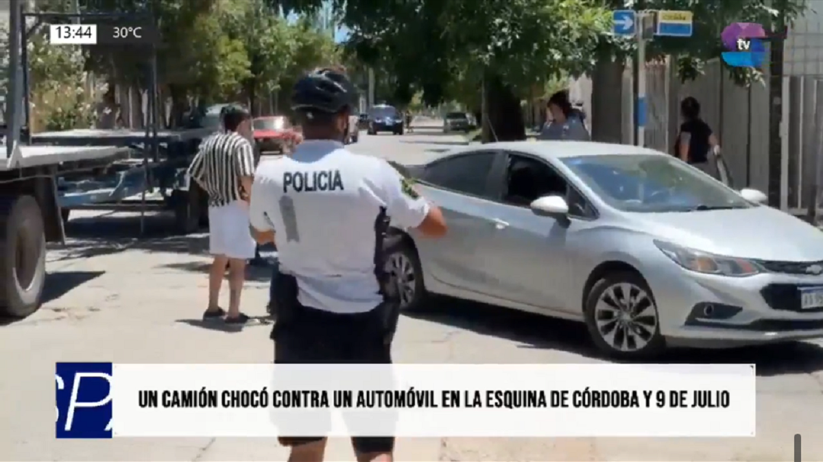 PORTADA SINIESTRO.png Un desperfecto en un camión provocó un siniestro vial en pleno centro de Metán