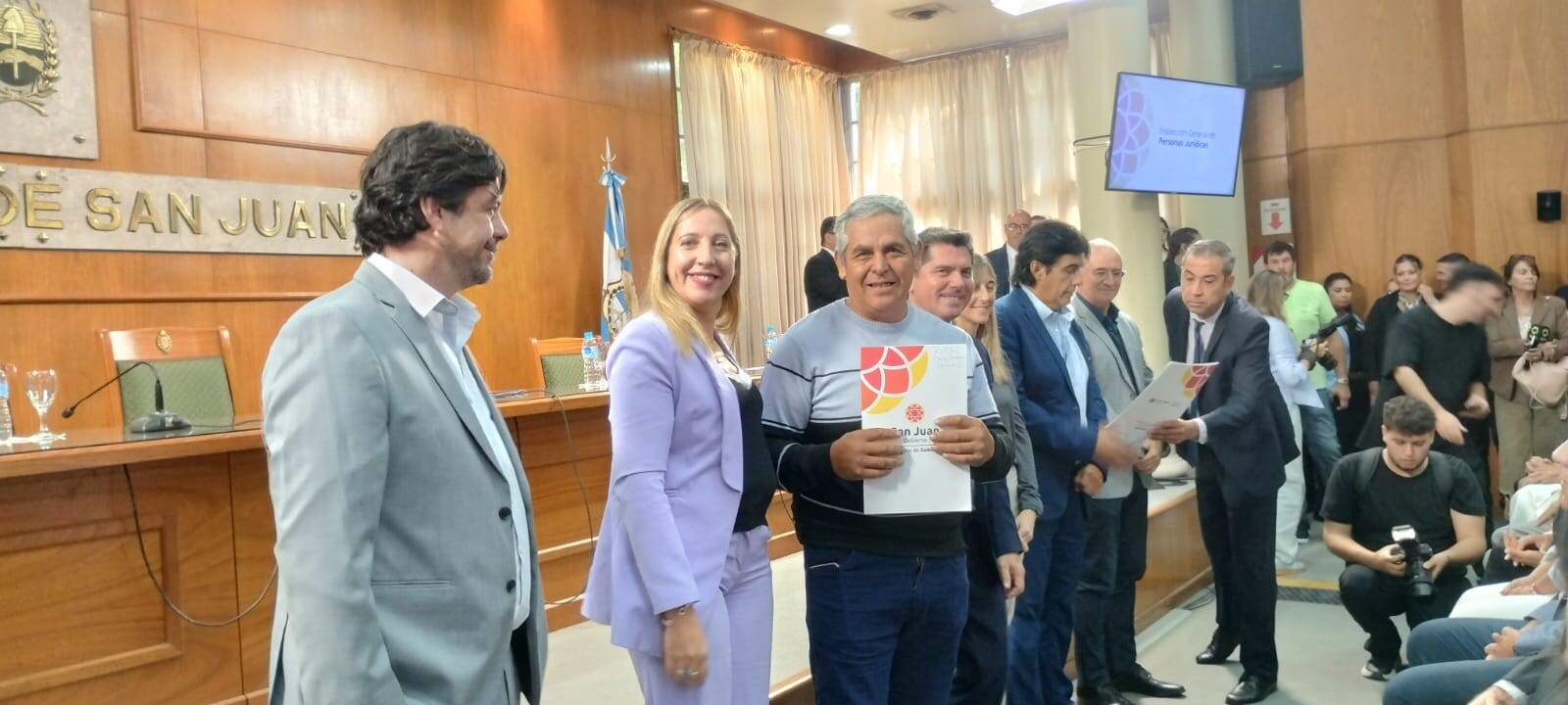 POSESIONES-ORREGO-FAMILIAS-4.jpeg POSESIONES-ORREGO-FAMILIAS-4.jpeg