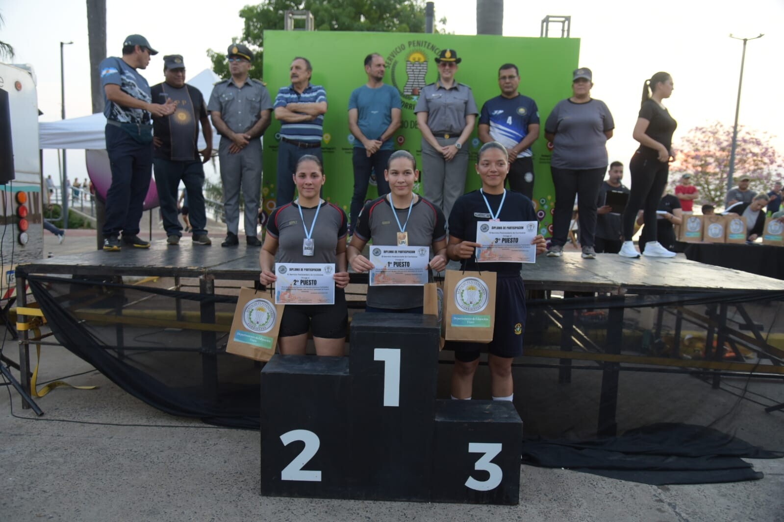 PREMIOS.jpeg PREMIOS.jpeg