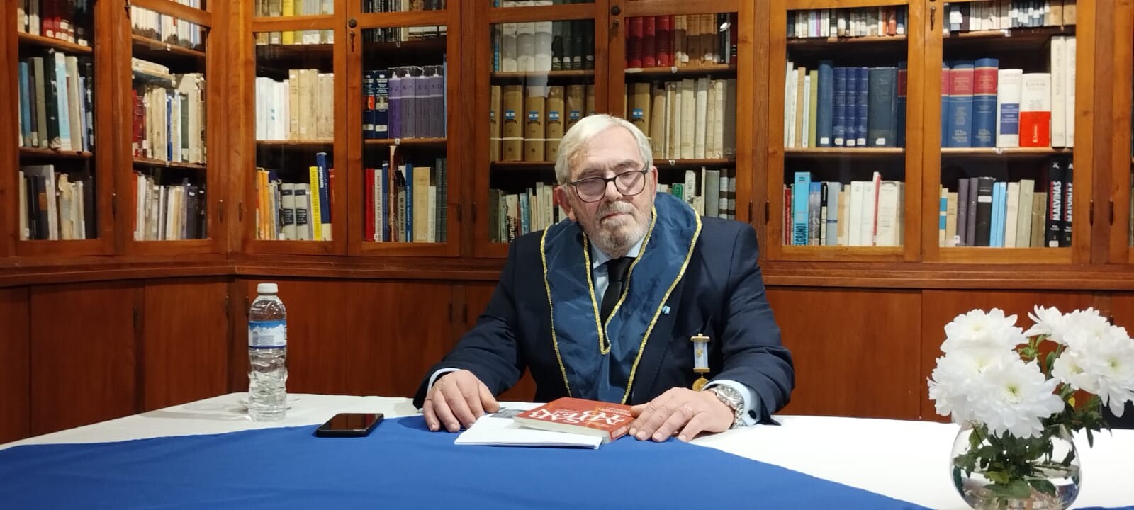 PROFESOR-JORGE-FERRONATO-LOGIA-5.jpeg PROFESOR-JORGE-FERRONATO-LOGIA-5.jpeg