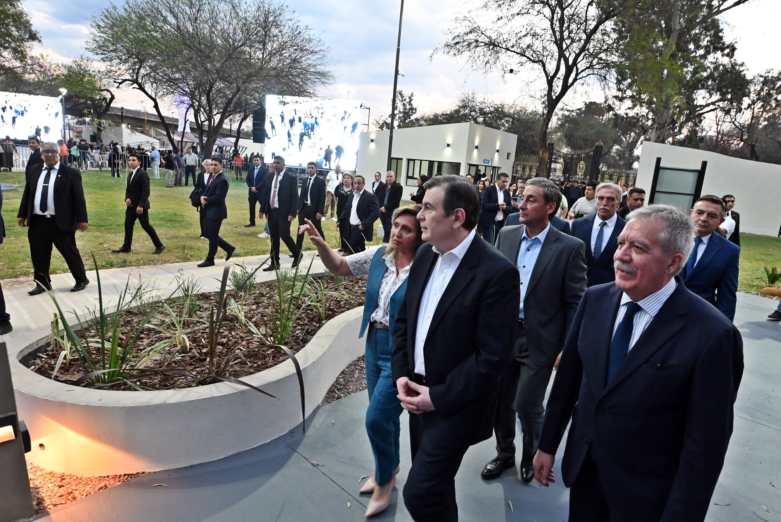 Parque Mama Antula2.jpeg