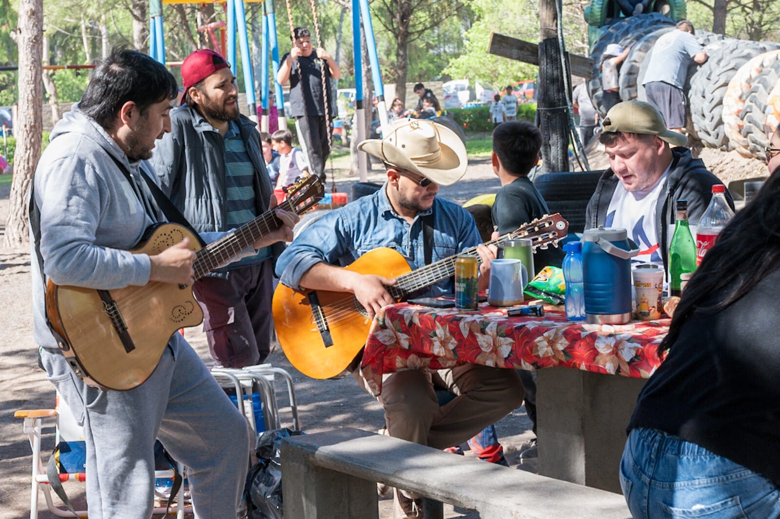 Gran convocatoria durante el fin de semana largo en el Parque Recreativo Municipal Rawson