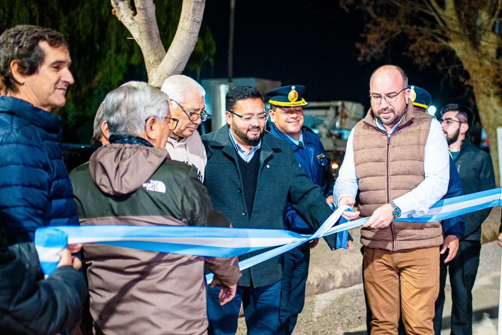 El intendente de Rivadavia Miodowsky inauguró la remodelación integral de la Plaza El Arriero