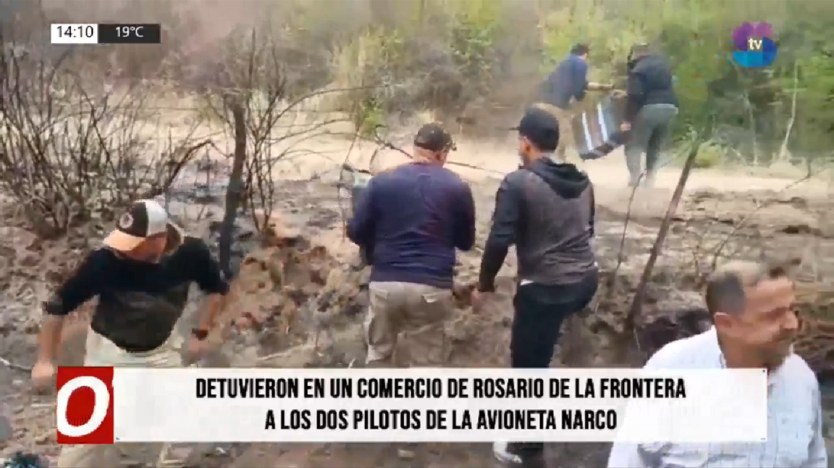 Portada Drogas.png Tres detenidos y 354 kilos de cocaína tras la caída de la avioneta narco en Rosario