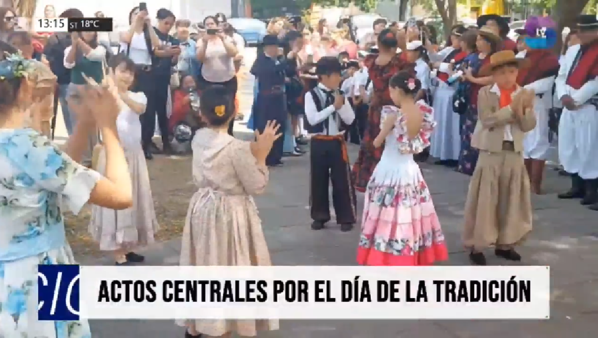 Portada Tradición.png El Día de la Tradición tuvo su festejo gaucho en la plazoleta José Hernández