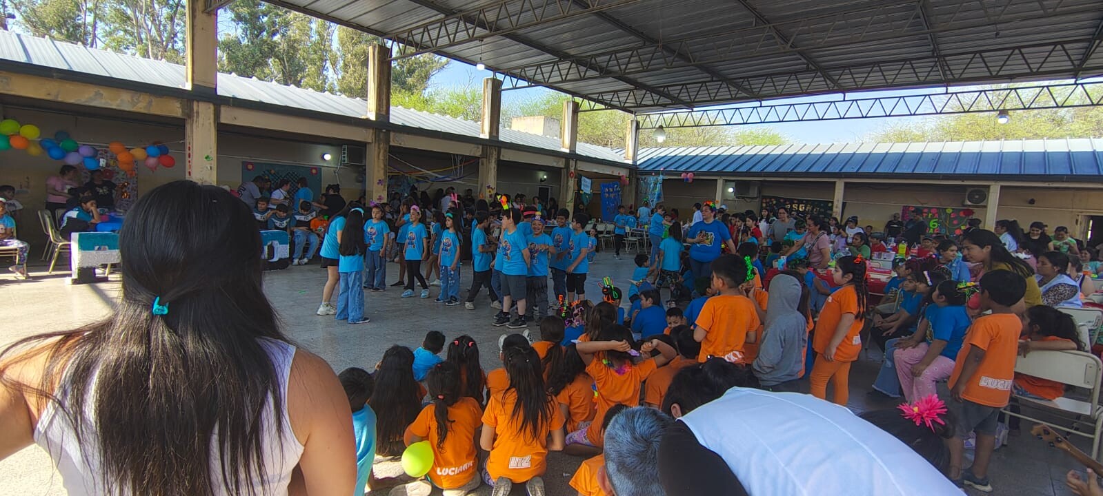 Alegría por la llegada del día del estudiante