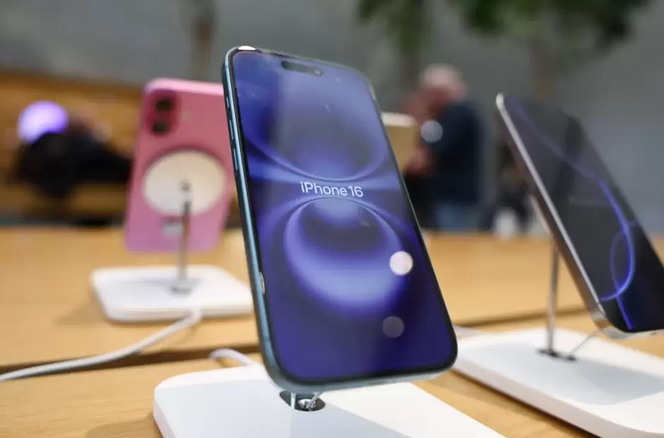 SE OFICIALIZO LA REBAJA DE ARANCELES A LA IMPORTACION DE CELULARES