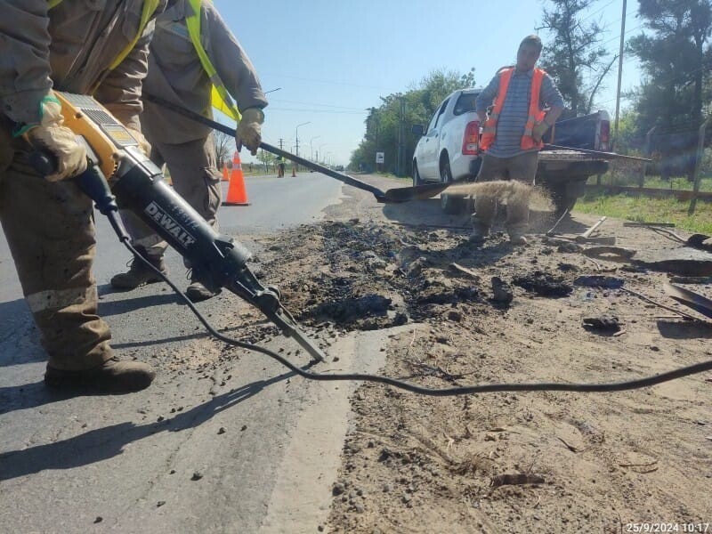 RN 11 - BACHEO TRANSITABILIDAD EN SAUCE VIEJO - 25-9-24 (3).jpeg