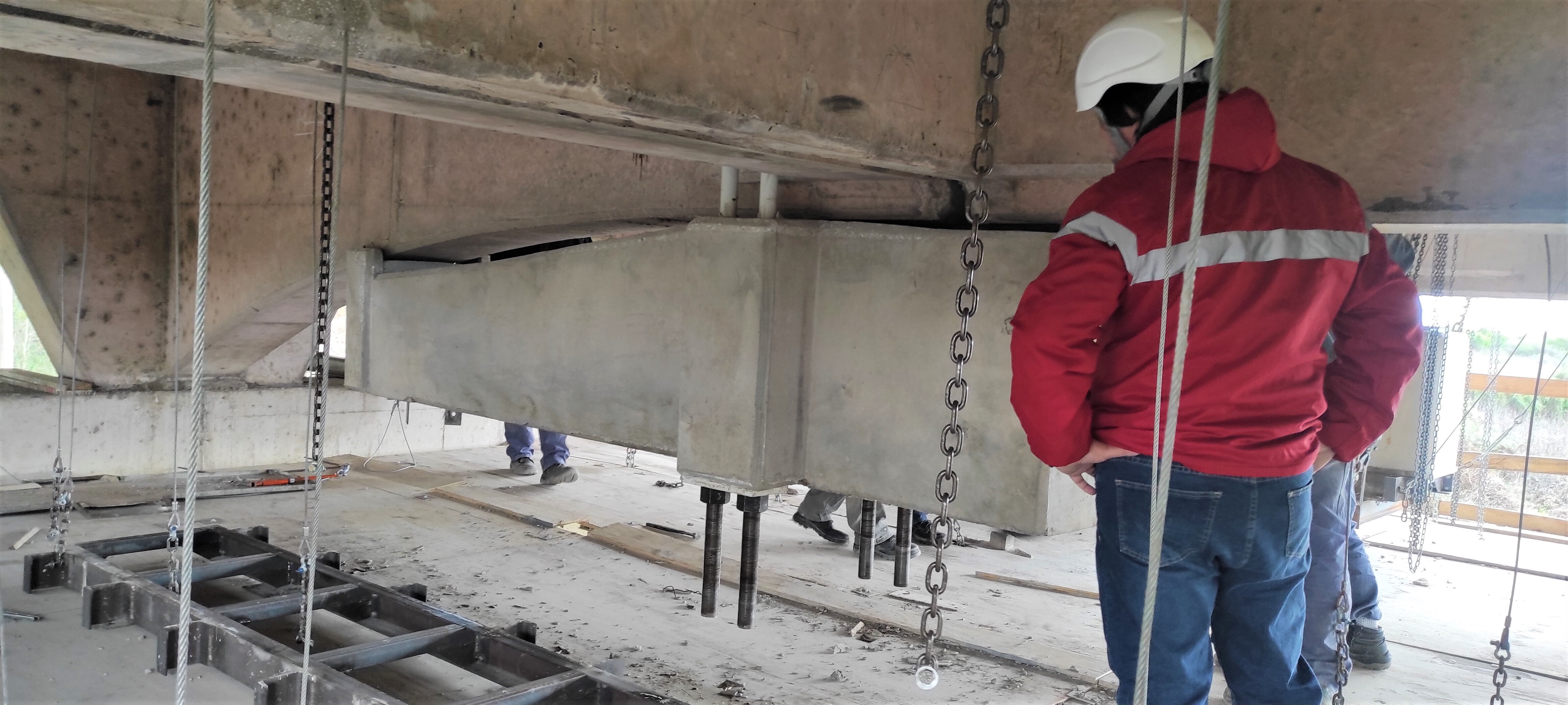 Avanza la reparación del Puente Carretero