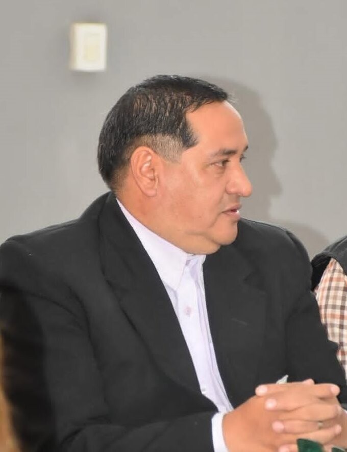 TRES ISLETAS: PROGRAMA CONTACTO UNO: ENTREVISTA AL EX RECTOR DEL ISET RUBÉN SANDOVAL