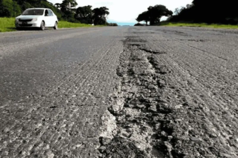 Nación cedió a Santa Fe la gestión de la deteriorada Ruta Nacional A012