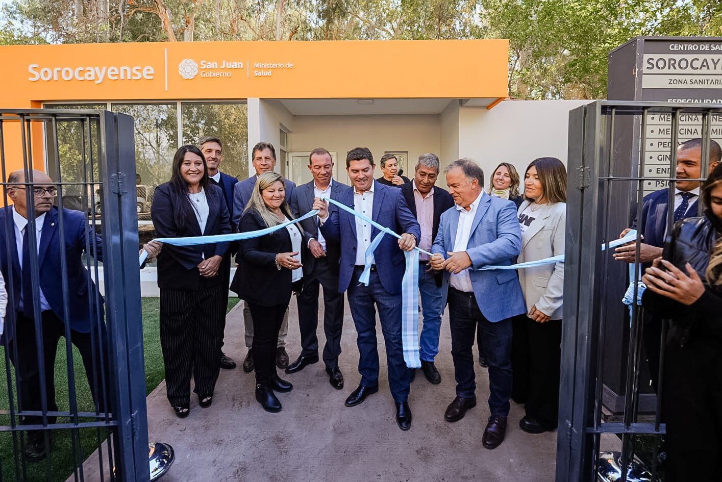 El gobernador Orrego recorrió el Departamento Calingasta, San Juan Cerca e inauguró obras de ampliación y refacción en centros de Salud