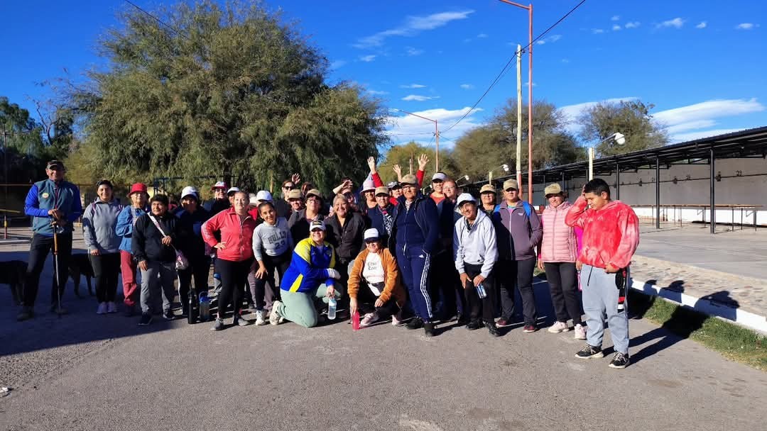 SAN MARTÍN: Salud, naturaleza y comunidad en una jornada especial en el Cerro Pie de Palo