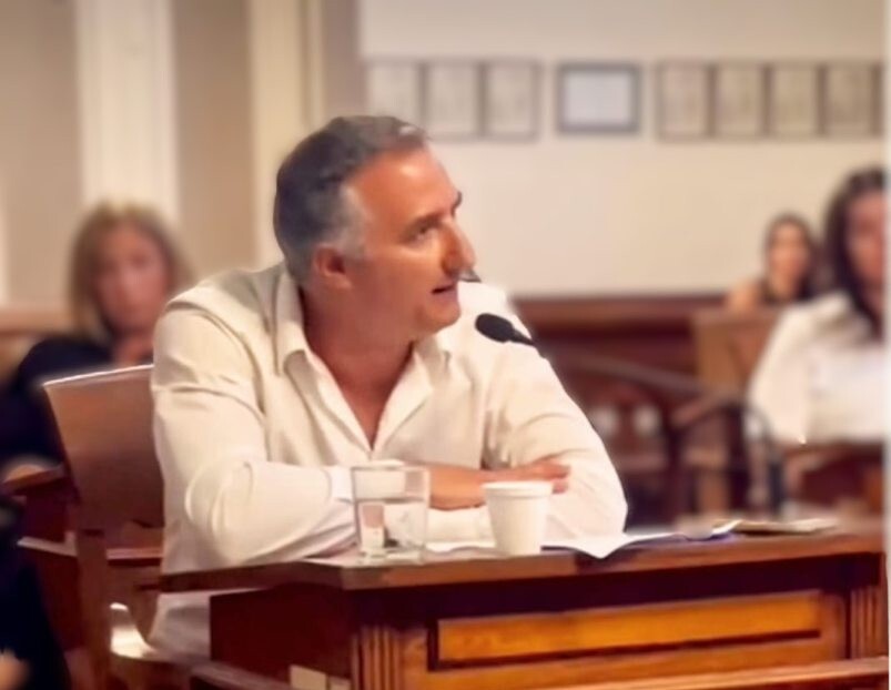 Gonzalo Santamarina cuestionó el Presupuesto 2026 y advirtió por un aumento de tasas “despiadado” en Tandil