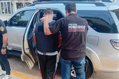 SANTO TOMÉ.webp Santo Tomé: trasladaron al presunto sicario acusado de matar a una mujer en Misiones