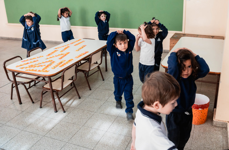 SIMULACRO-ESCUELA-NIÑOS.PNG Así se realizará el Simulacro Provincial de Evacuación en 1.380 establecimientos escolares
