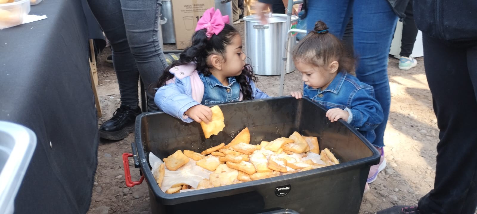 SOPAIPILLAS- NIÑAS.jpeg SOPAIPILLAS- NIÑAS.jpeg