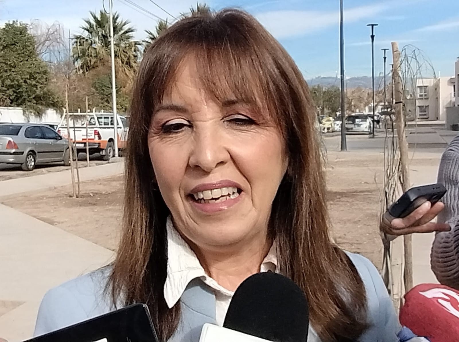 La Intendente Susana Laciar, junto al Gobernador y el Vice, entregaron el Barrio Los Molinos