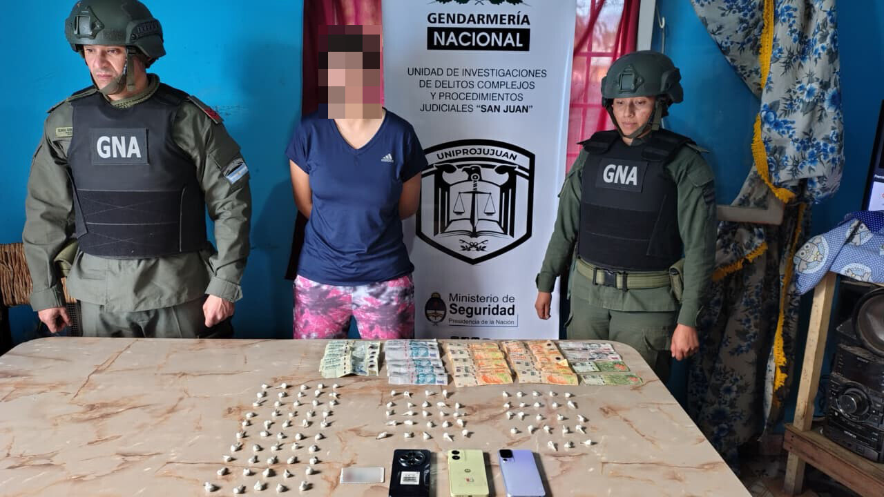 San Juan detuvieron a una ciudadana con droga (2).jpg San Juan detuvieron a una ciudadana con droga (2).jpg