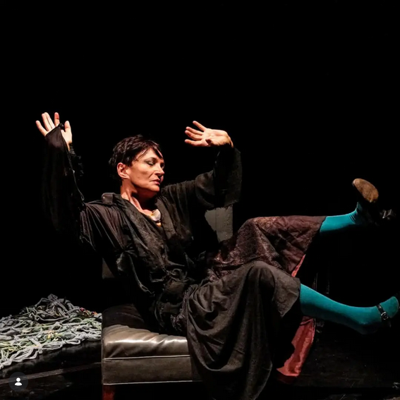«Marúnica: la mujer que vuelve desde el arte» *Por Adrián Maglieri