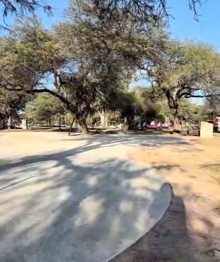 La intendente Fuentes supervisó la obra del Parque Deportivo Municipal que sumará dos hectáreas para los vecinosañ La intendente Fuentes supervisó la obra del Parque Deportivo Municipal que sumará dos hectáreas para los vecinosañ