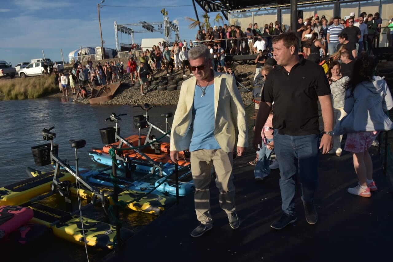Se inauguró el nuevo muelle flotante en El Elsa, un espacio recreativo, inclusivo y sostenible