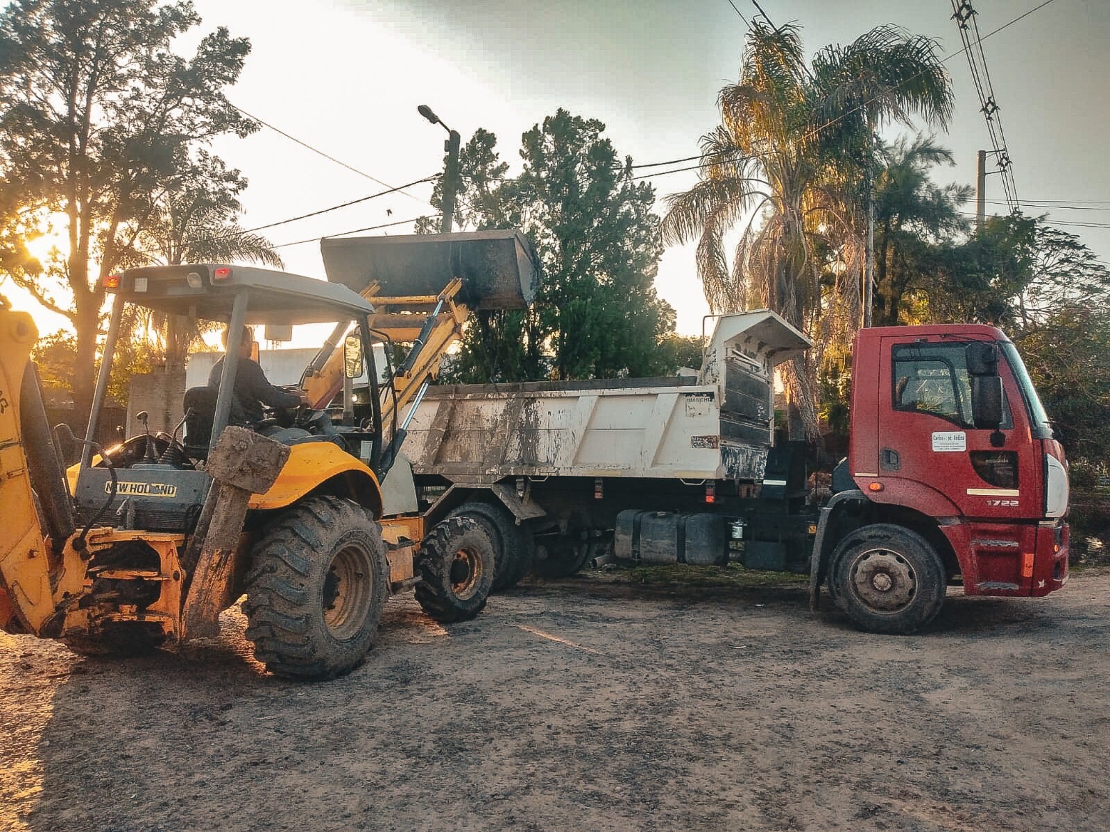Servicios1.jpg Intensos trabajos marcaron la agenda comunal del viernes