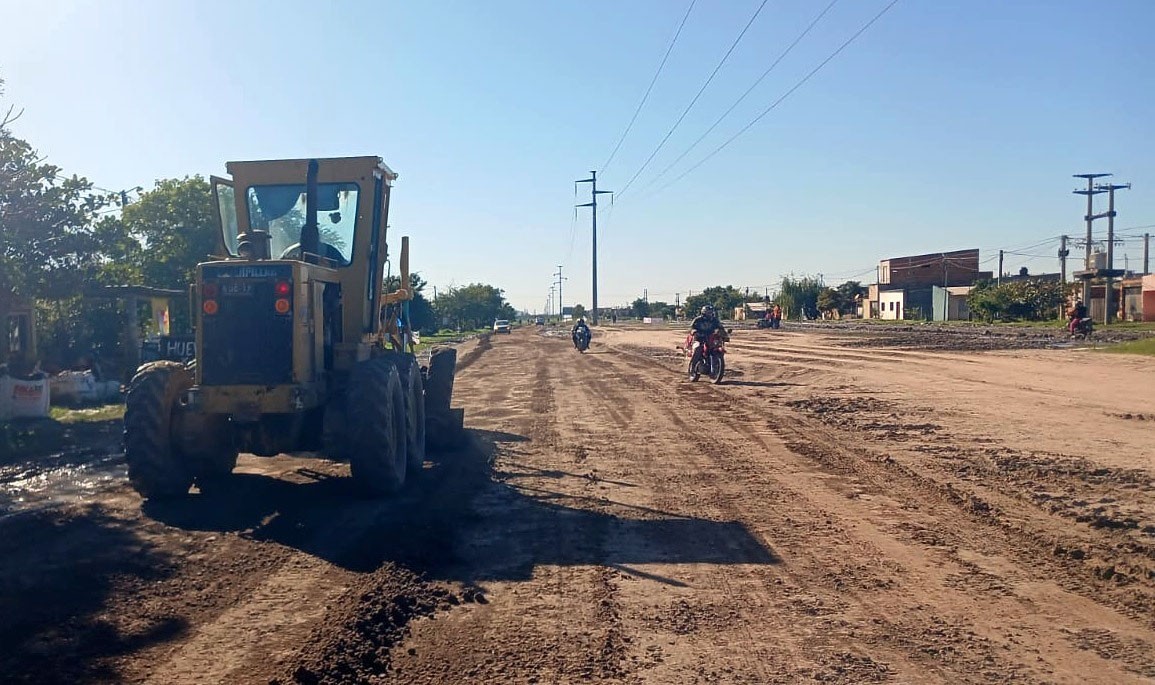 Servicios2.jpg La comuna priorizó este miércoles la recomposición de calles en distintos barrios