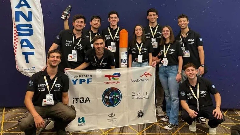 Servicios3.jpg Orgullo nacional: un grupo de estudiantes argentinos ganó el mundial de ingeniería de la NASA