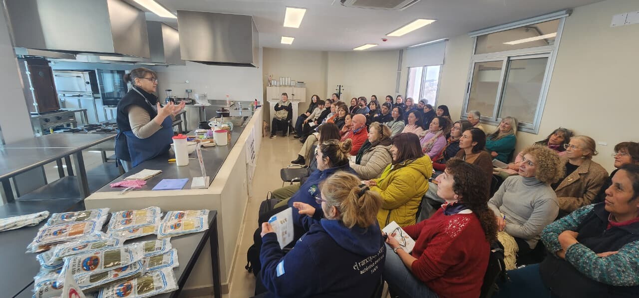 Con una importante participación, se realizó el 9° Taller de Cocina Sin Gluten
