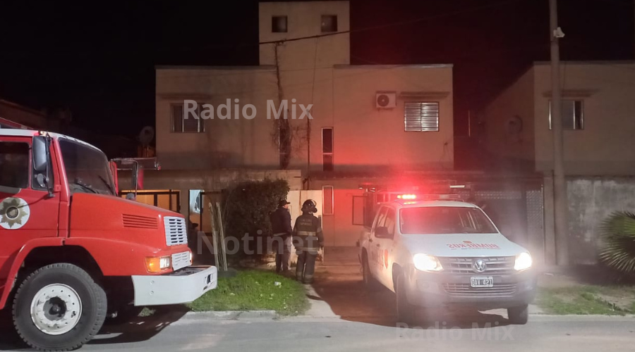 Sin título (900 x 500 px) (33).png Bomberos extinguieron un incendio en una vivienda de San Lorenzo