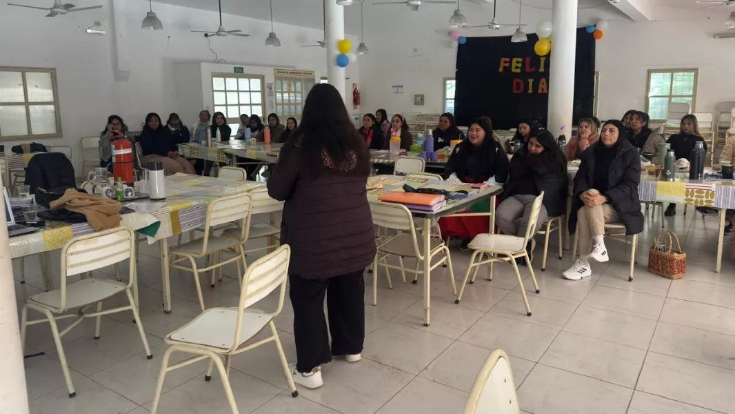 Docentes y profesionales de Campo Quijano y San Luis fueron capacitados en prevención sísmica