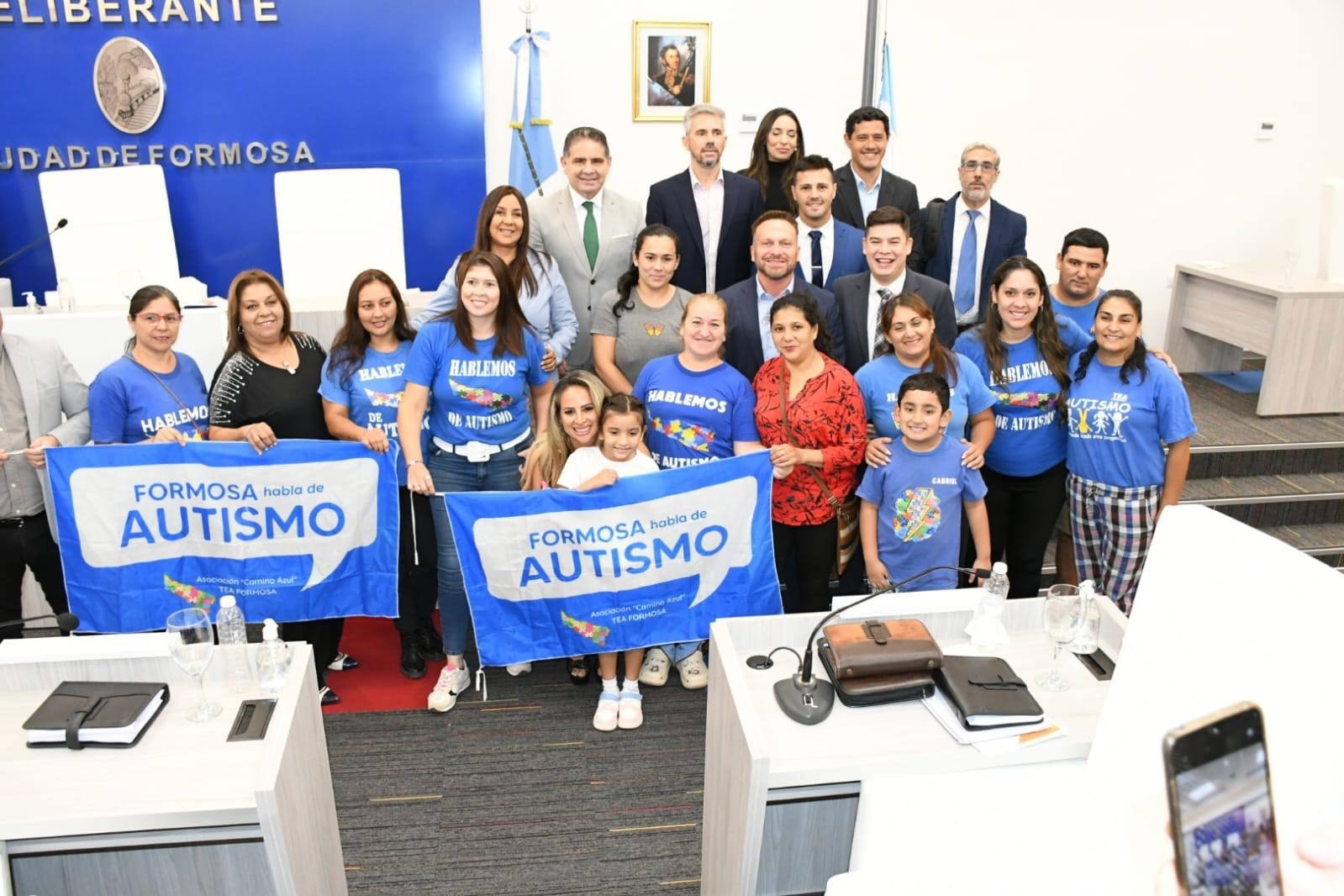 Sin título.jpg El Honorable Concejo Deliberante declaró de Interés Municipal la Maratón Azul del día 02 de Abril