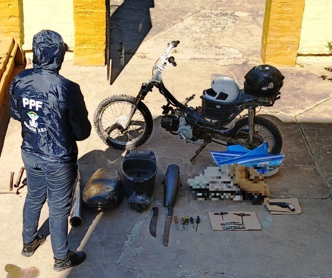 La Policía detuvo a dos sujetos y secuestró dos motos