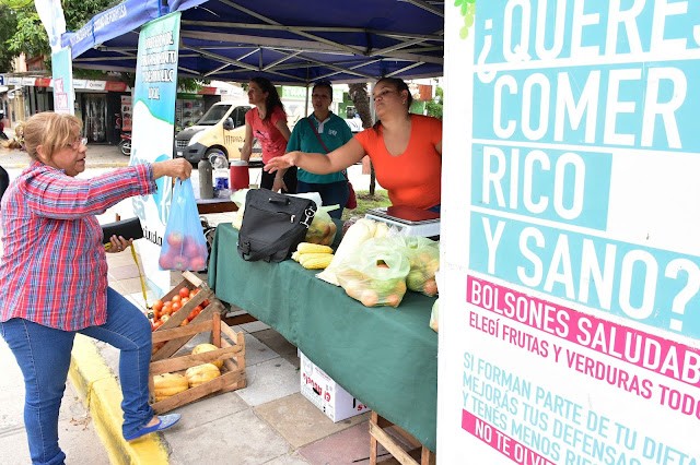 Esta semana, continúa la venta de bolsones saludables en diversos puntos de la ciudad