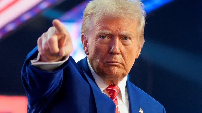 Sin título.jpg Donald Trump aseguró que está «hablando» con el régimen de Irán: «Veremos qué pasa»