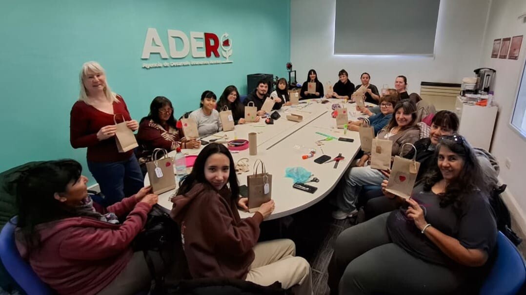 Emprendedores de Rawson participaron de una nueva capacitación en packaging ecológico