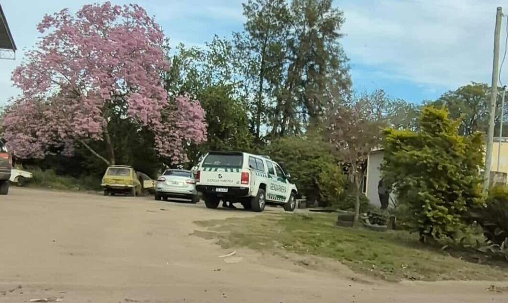 TARTAGAL 2.jpg ESCANDALO: Estan Allanando La Comuna De Tartagal y La Casa Del Presidente Comunal Nelson Elhan