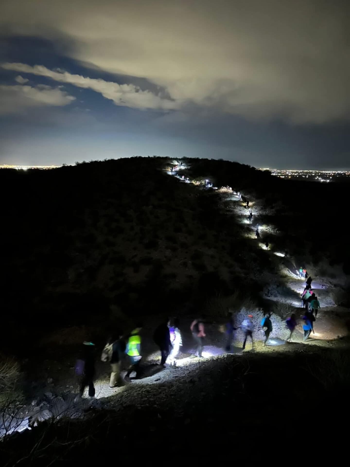 TREKKING-NOCTURNO-1.jpeg