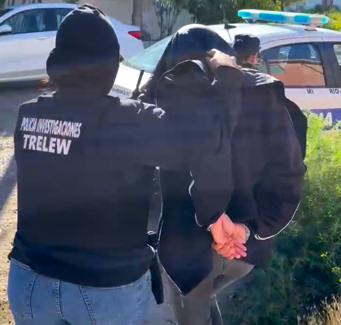 La Policía del Chubut detuvo a una mujer por tentativa de homicidio en Trelew
