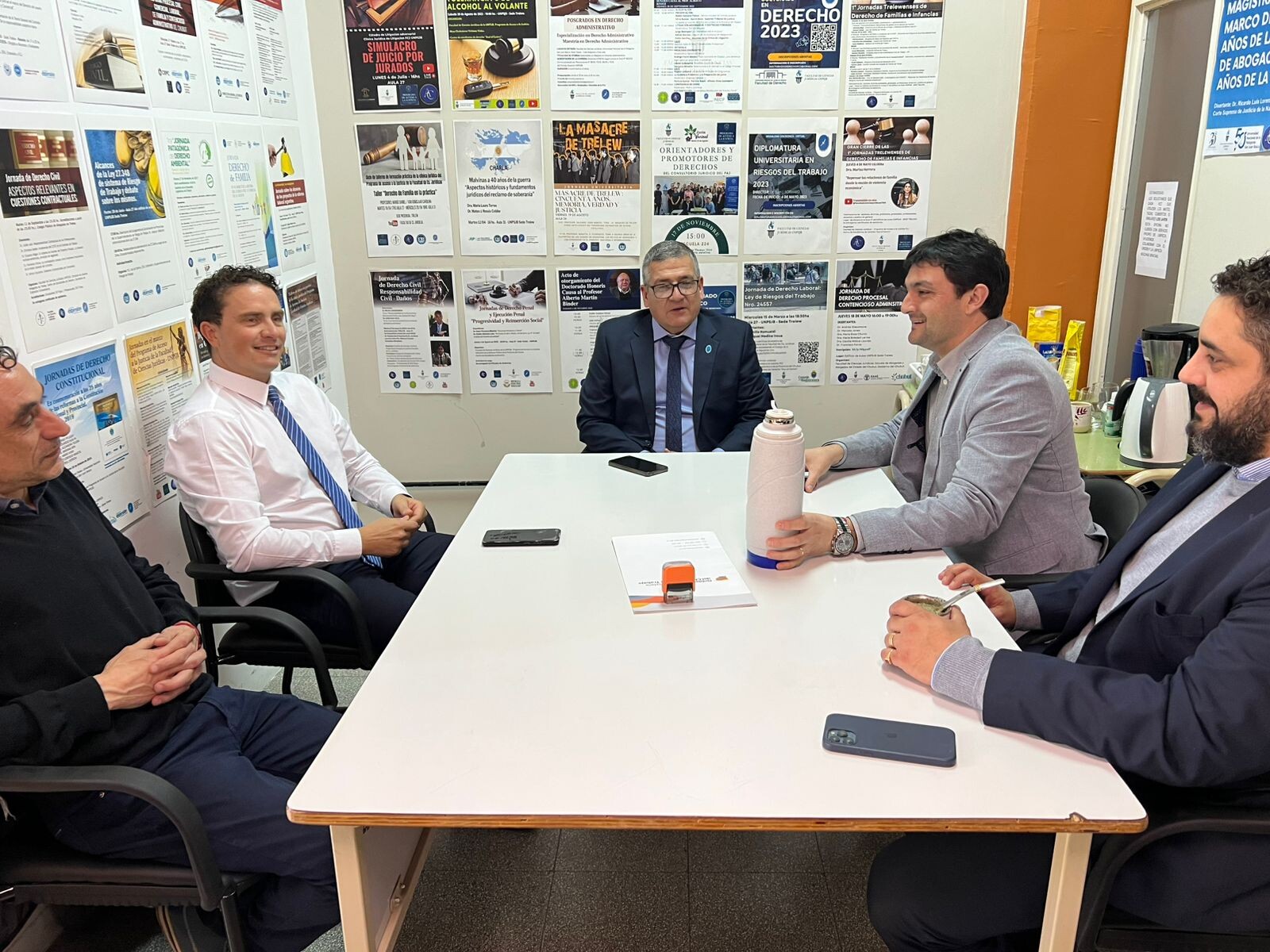 Provincia y la Universidad Nacional “San Juan Bosco” firmaron convenio de cooperación mutua por prácticas profesionales