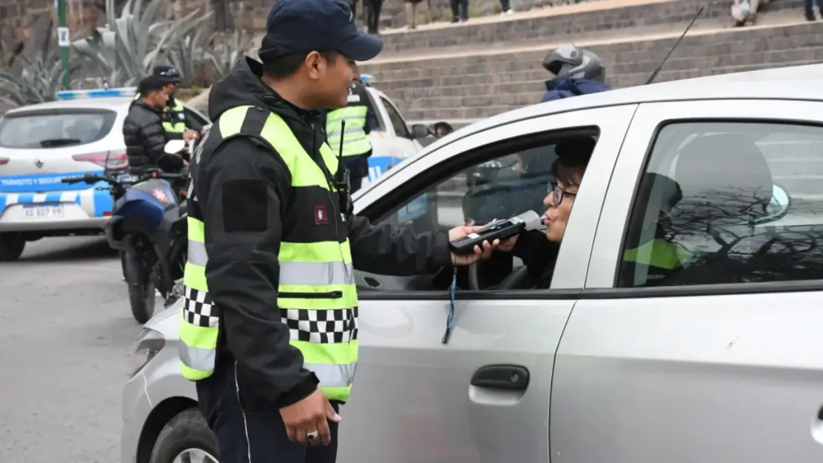 Transito-1190x669.webp Realizan controles sorpresivos de tránsito en distintas zonas de la ciudad