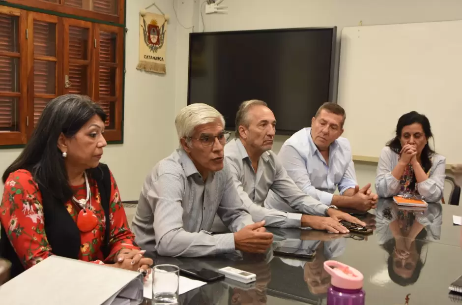 EL DIRECTOR DE LA UNCA CONFIRMA INICIO DEL CICLO