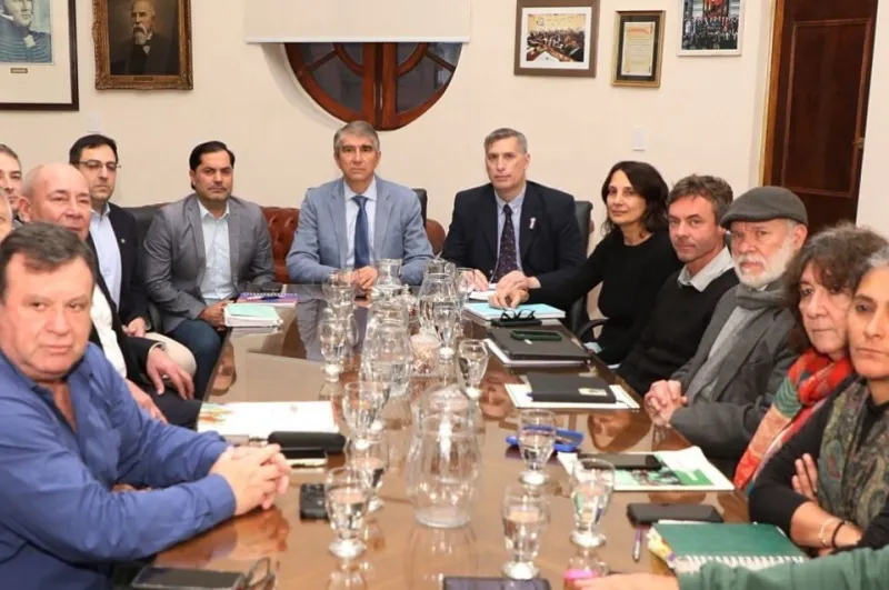 UPCN y ATE aceptaron la oferta del Gobierno para el segundo semestre